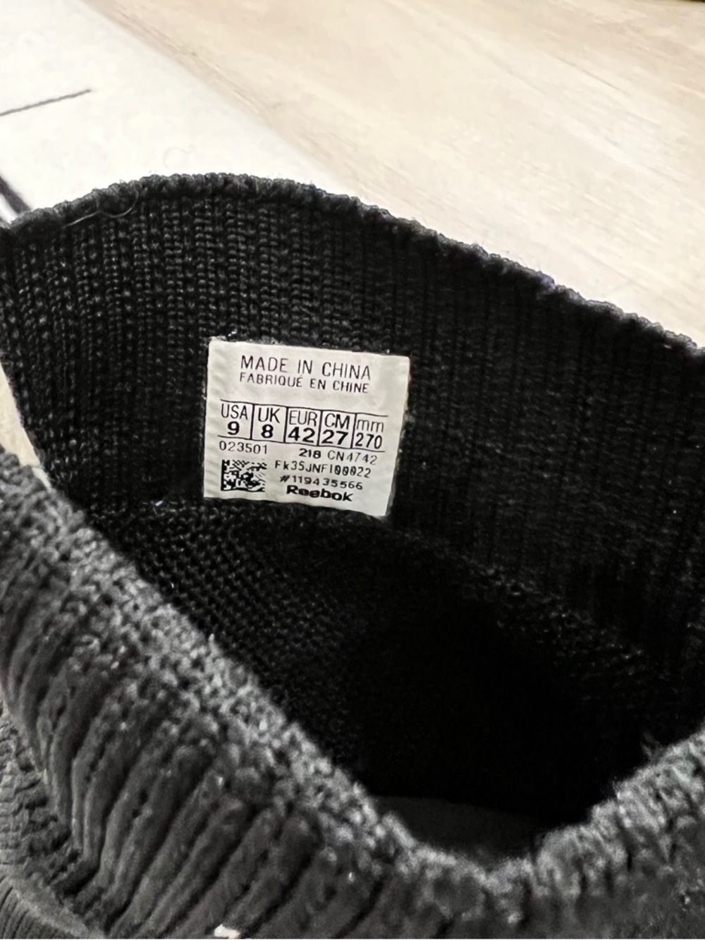 Limited Edition Reebok Sock Run R "Not For Resale" Print Sneakers. - Picture 6 of 6